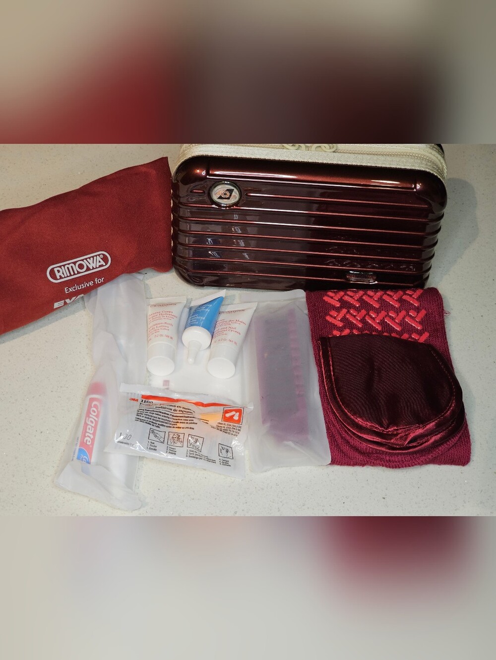 RIMOWA x EVA Air Carmona Red Limited Edition - Picture 2 of 9